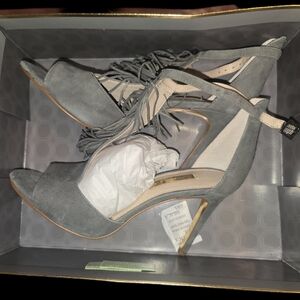 Louise et Cie Elegant Gold Heels